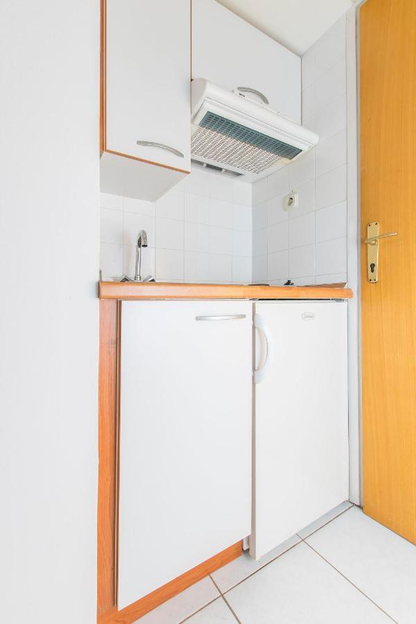 Apartment And Rooms Franka Zaboric Εξωτερικό φωτογραφία