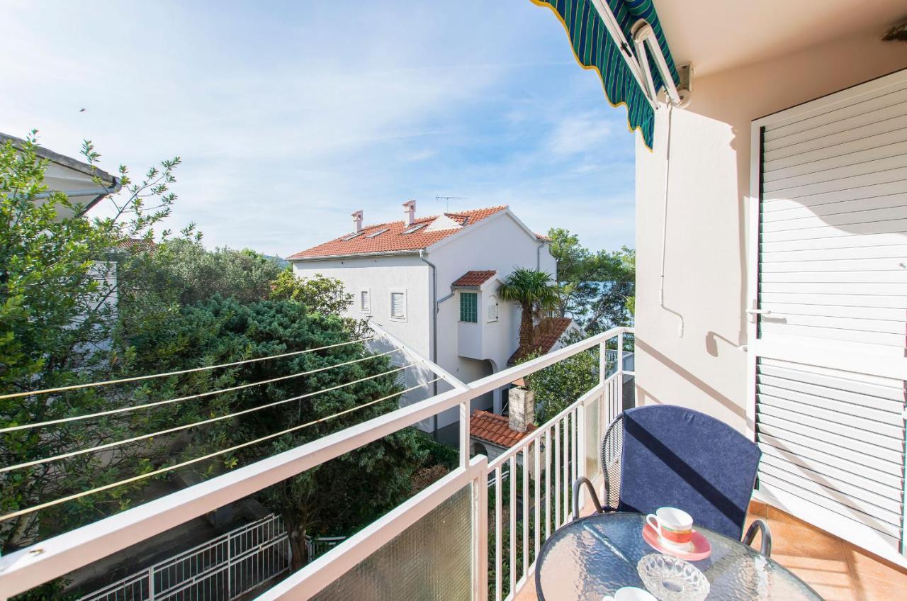 Apartment And Rooms Franka Zaboric Εξωτερικό φωτογραφία